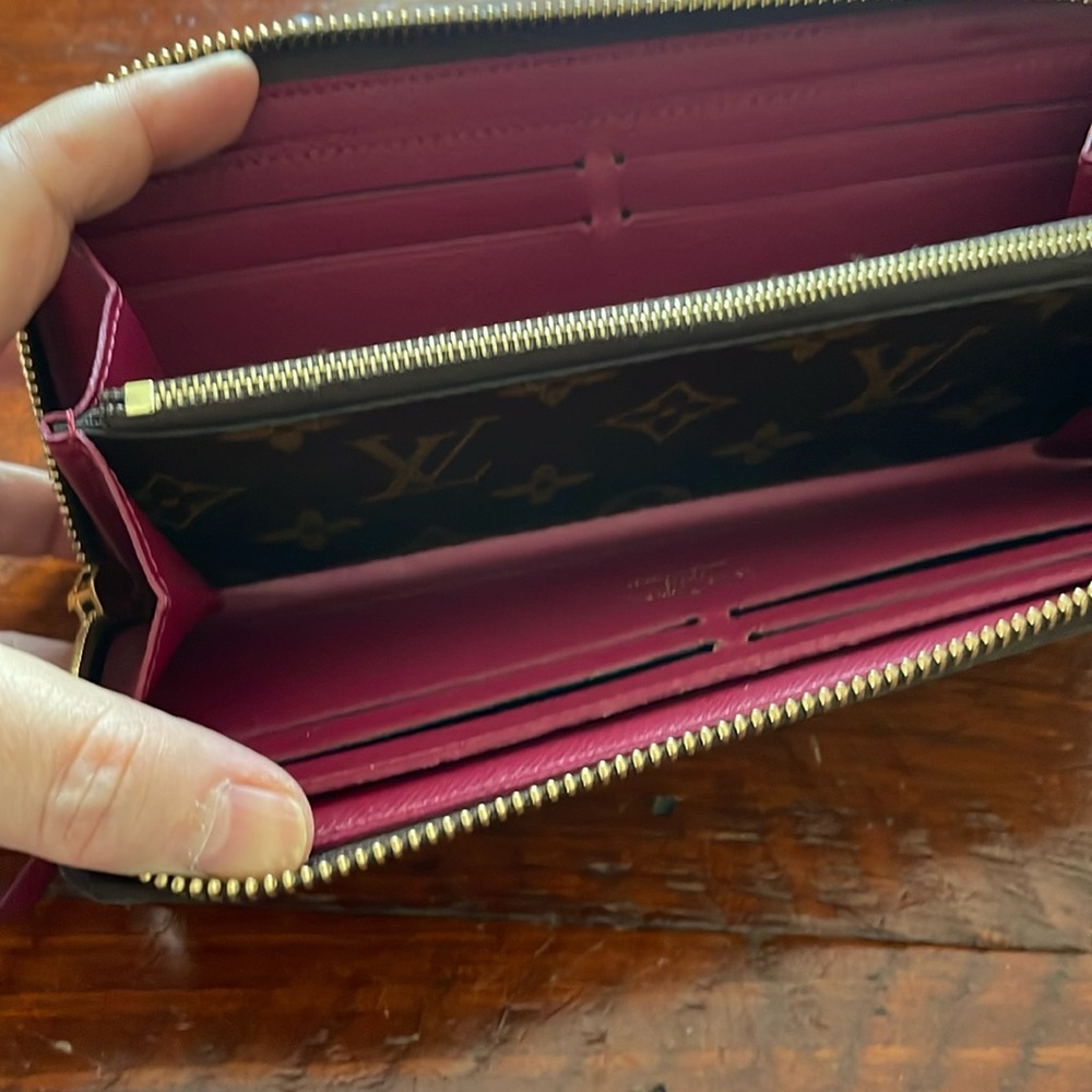 Louis Vitton wallet